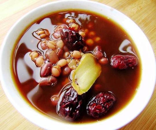 薏米加茯苓可以祛湿气吗,薏米加姜祛湿气吗