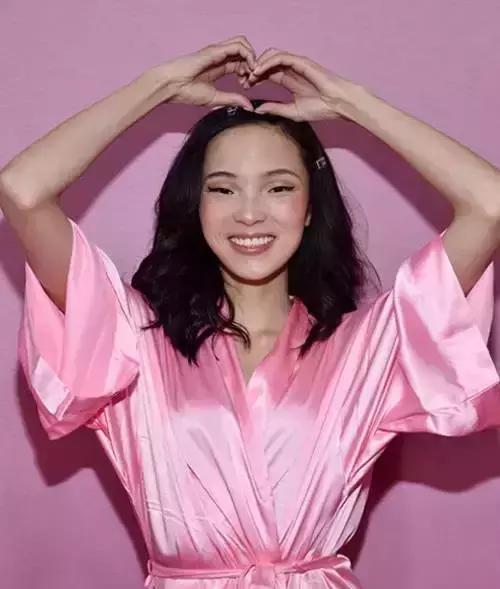 阿玛尼什么颜色口红最好用显白,李佳琦推荐适合秋冬的显白口红