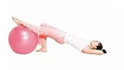 瑜伽球收腹按摩,收腹按摩球