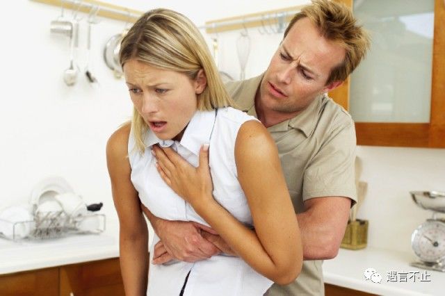 女子误吞鱼骨死亡,如果误吞鱼刺该怎么自救