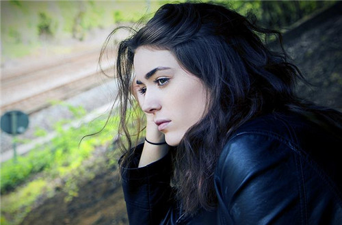 pvc瑜伽垫和nbr瑜伽垫比较,便携式瑜伽垫和大的瑜伽垫哪个好