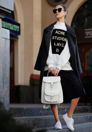 再也不用担心出门撞包，包君满意之小众高颜值双肩包