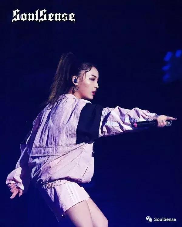 从《中国有嘻哈》rapper的服饰，看2017秋季服饰搭配