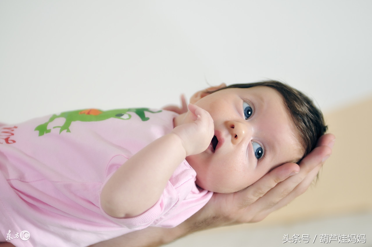 宝宝皮肤干燥怎么调理不长痘痘,宝宝皮肤干燥怎么防止过敏