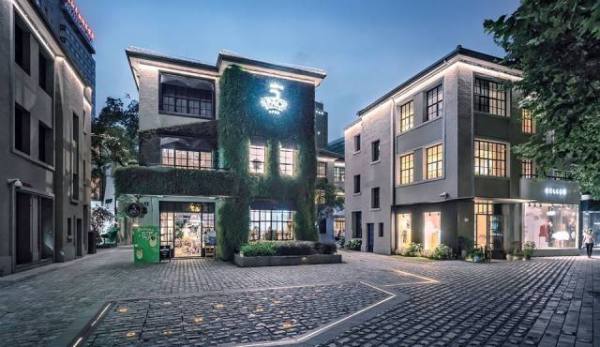 如果你来上海玩想打卡魔都,如果你要去上海我应该说什么