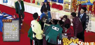 鹿晗和关晓彤官宣恋情了吗,现在鹿晗和关晓彤还是情侣关系吗