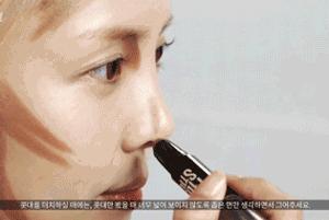 高鼻梁怎么练最有效,如何自然变成高鼻梁的方法学生党