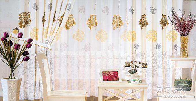 窗帘作用及卧室窗帘选购技巧,家居窗帘要怎么选择颜色