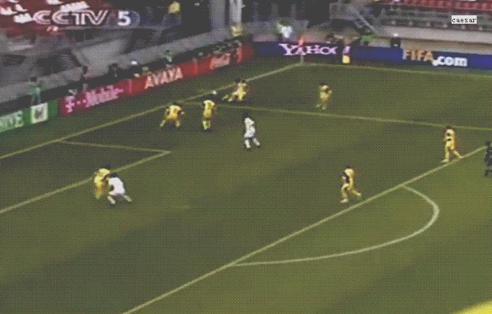 曾经比肩梅西的国足之星,梅西2005世青赛足球之星