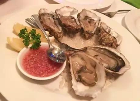 揭秘：真实的泰国人妖，昙花一现的美丽