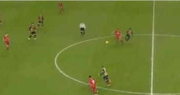 绝对球感足坛神级停球集锦,盘点足球那些神级停球