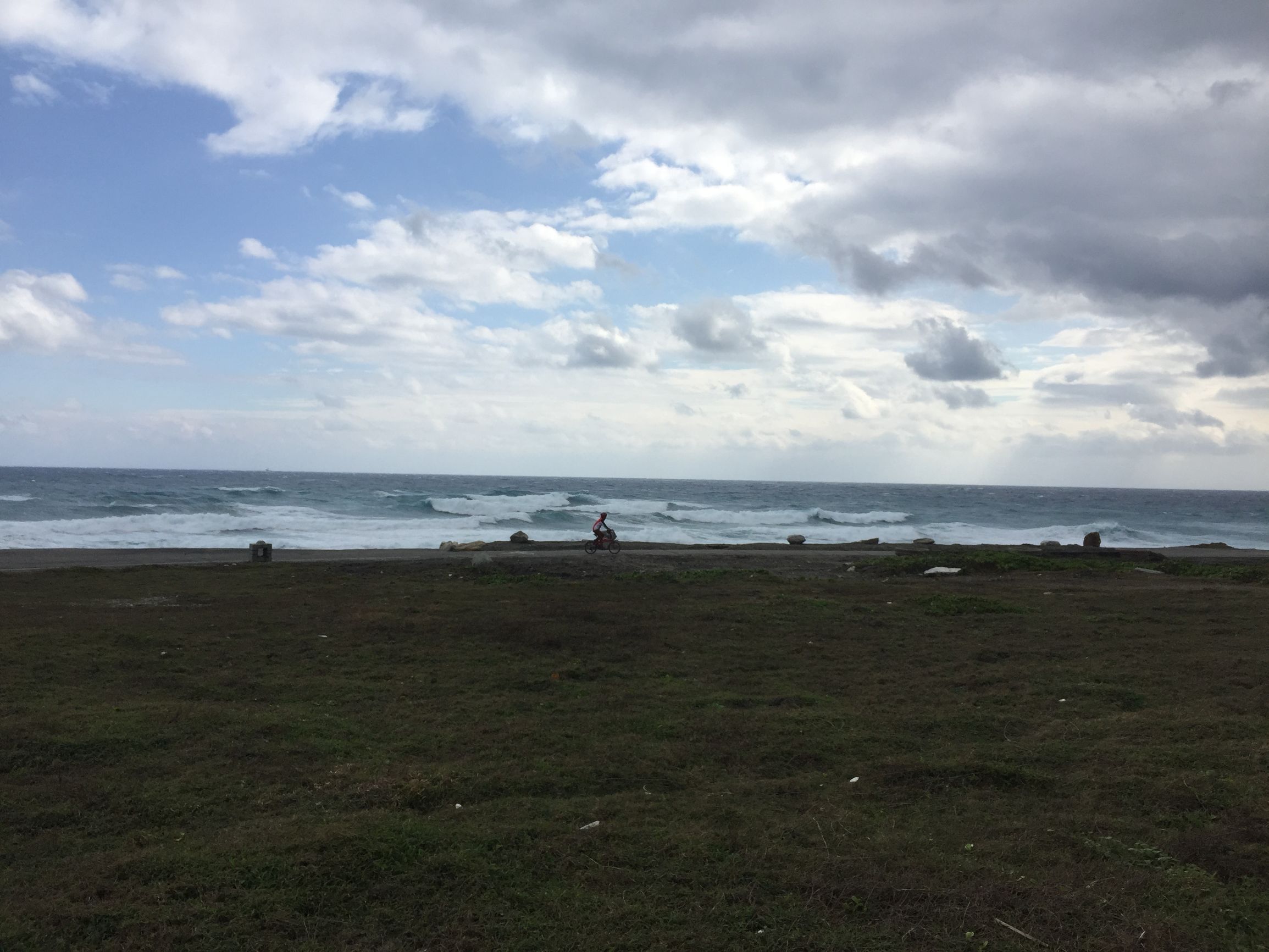 共享单车人人都能骑,共享单车人人都可以骑