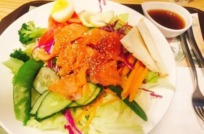 一大波的好消息袭来,一大波的好消息蜂拥而至