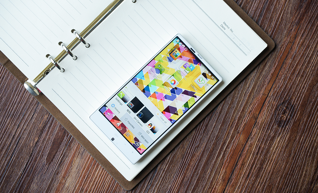 就喜欢我行我素超级冷门手机夏普SHL25体验