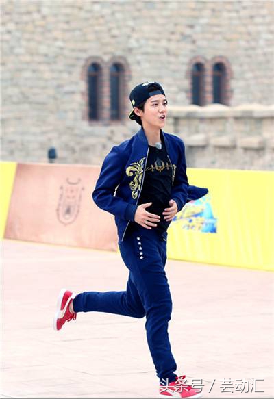 鹿晗自曝喜欢关晓彤的原因,鹿晗喜欢关晓彤的原因