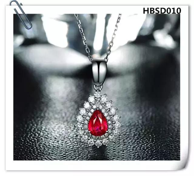 老凤祥红宝石吊坠款式,蓝宝石吊坠经典款式