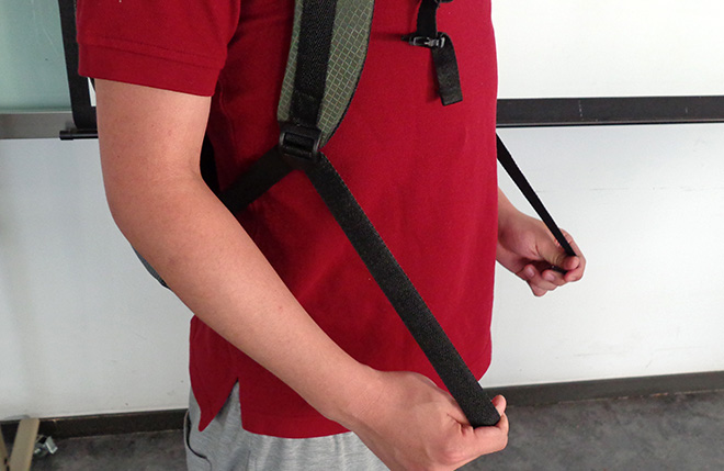 香奈儿gabrielle双肩包的背法,lvexcursion双肩包背法