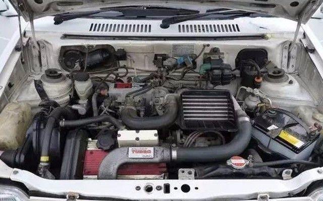 最新款奥拓四驱四缸,八代奥拓四驱