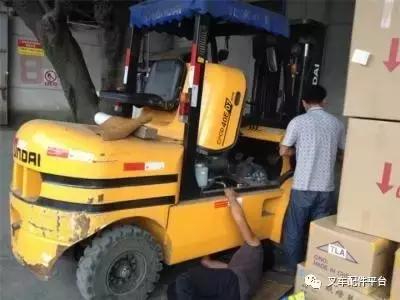 叉车修理怎么说才不会被人看不起,不怕工作累就怕遇上猪一样的队友