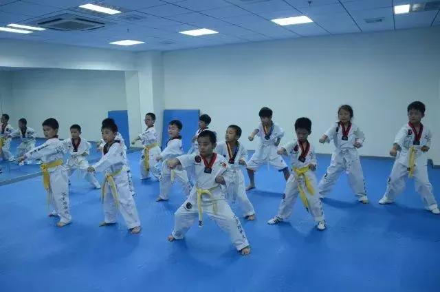 学跆拳道理由,学习跆拳道的理由