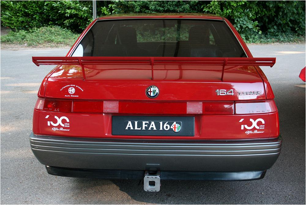 f1发动机的车,f1引擎面包车