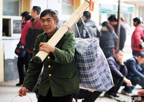 农村新型混凝土输送泵,适合农村用的小型混凝土泵车