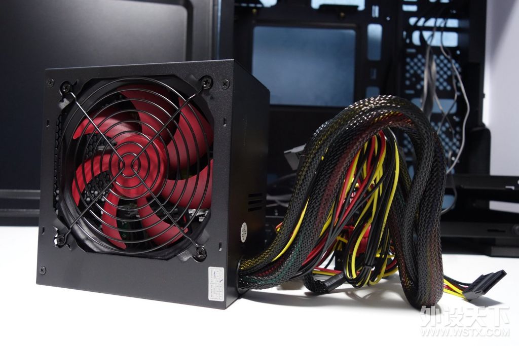 性价比吃鸡电脑主机配置推荐,谁也阻挡不了吃鸡