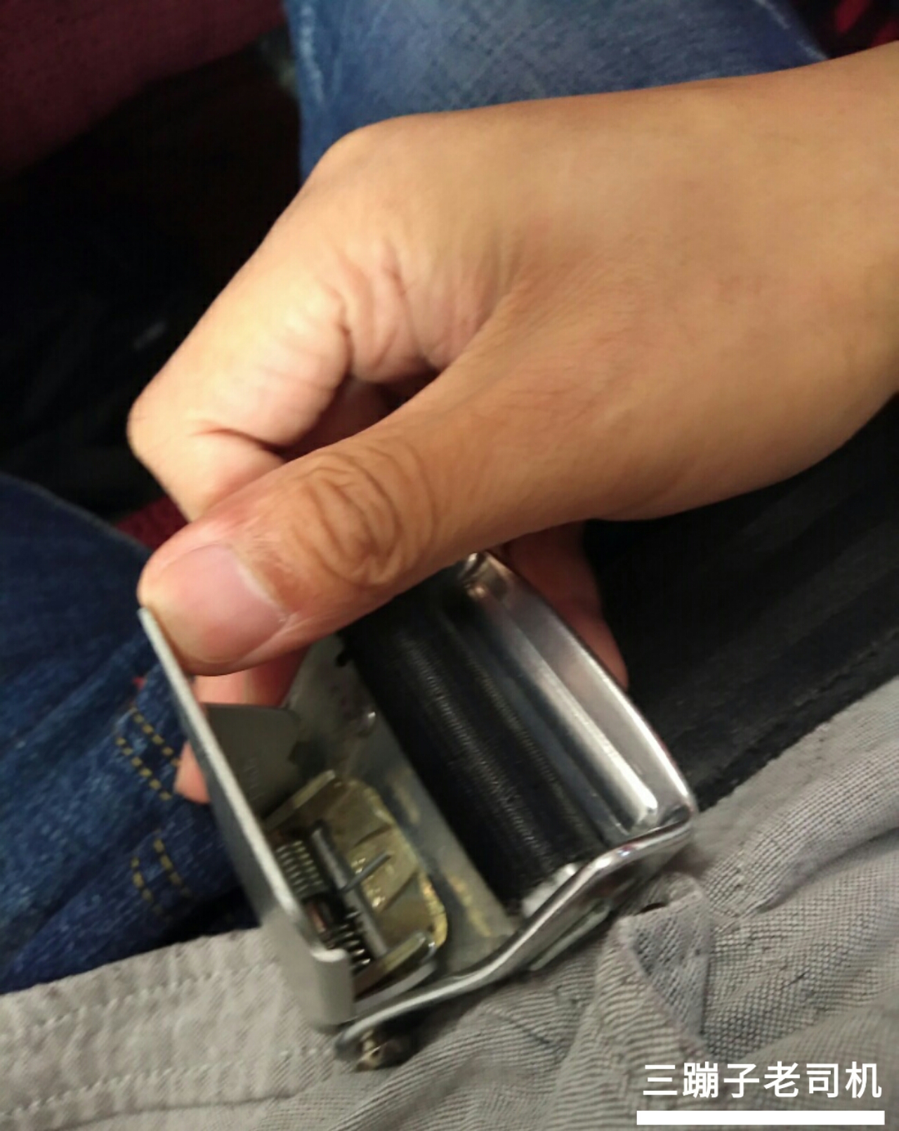 第一次坐飞机不尴尬乘机最全流程,第一次坐飞机详细流程需要带什么