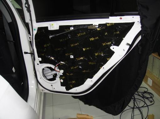 三菱翼神驾驶感受声浪,你想要什么样的声音