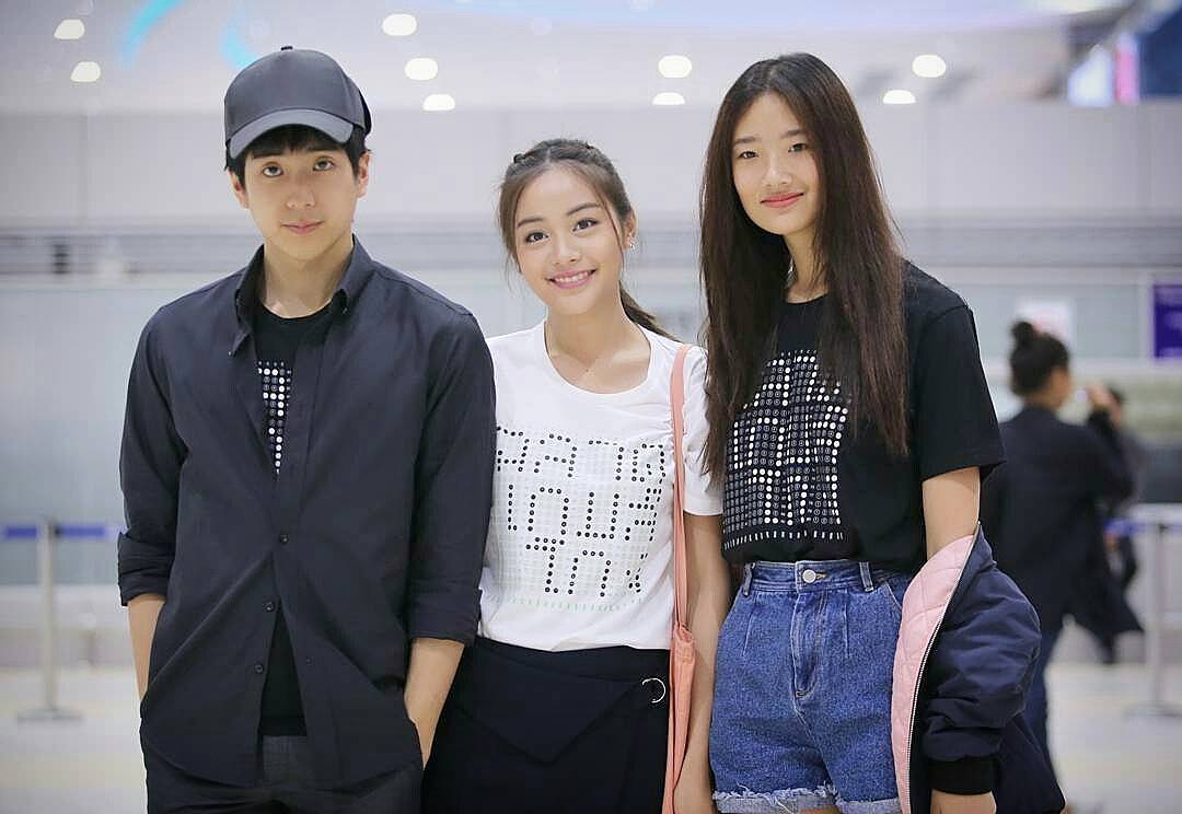 天才枪手中小琳得奖介绍自己片段,天才枪手电视剧版小琳和班克吻戏