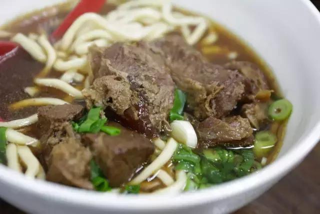 不旅行如何消耗时间,不去旅行不出门国庆假期要怎么过