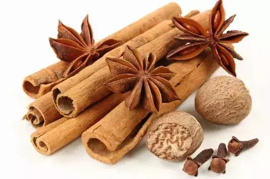 秋季泡脚药材,秋季中草药泡脚基础方