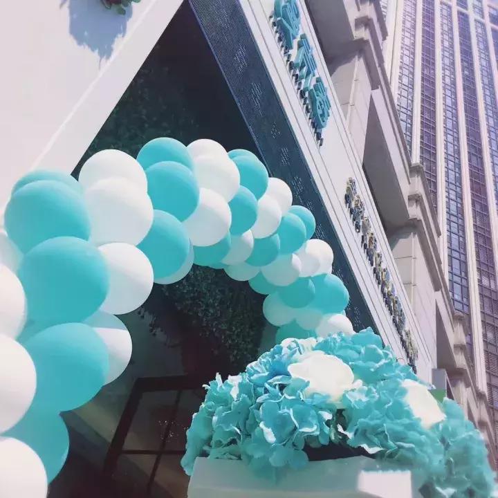 童话般Tiffany蓝！全球第1家抗衰门店落户天津！终于被我找到了！