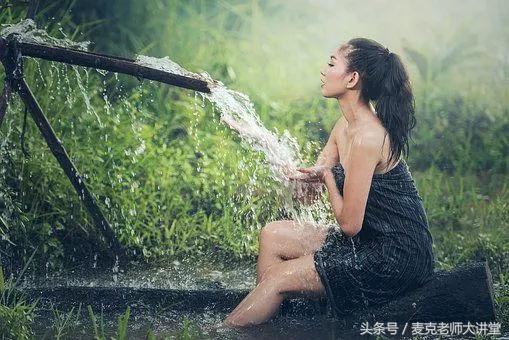 痛经最简单的止痛方法红糖水,红糖水解不解药