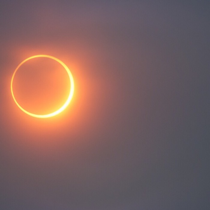 这些酷到没朋友的朋友圈和qq空间的背景图