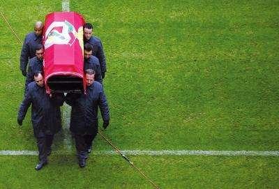 欧洲杯c罗拿金靴完整版,葡萄牙欧洲杯夺冠c罗瞬间