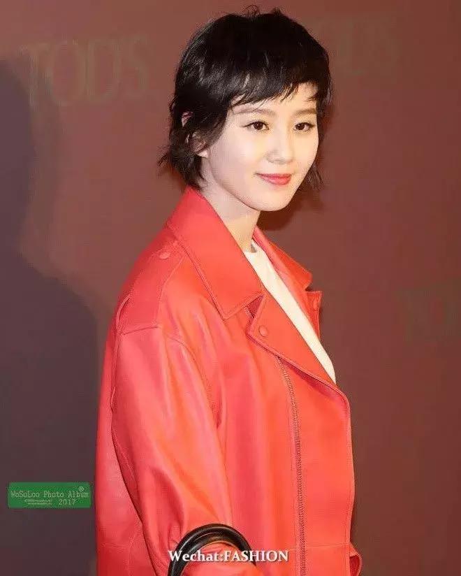 刘诗诗唐嫣甜蜜日常,一入秋便是深秋