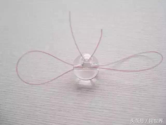 手串没有弹绳断了怎么再串起来,手串盘着突然断了在哪里重新穿