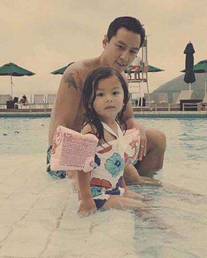 陈冠希都成了好男人,陈冠希女儿奴当之无愧