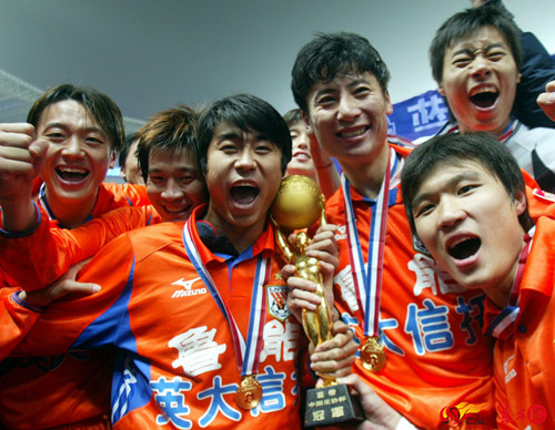 长沙贺龙体育场中国足球福地,中国球场足球