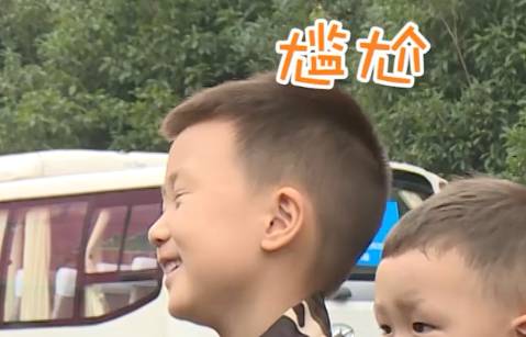 冷到想穿秋裤？《妈妈请放心》中外特辑萌娃制造小太阳为你升温！