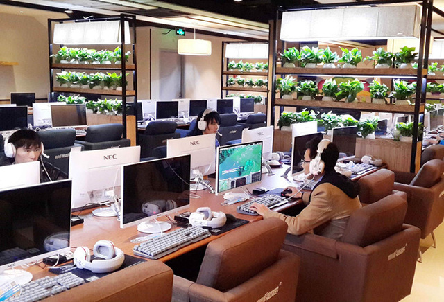 网吧2000多的电脑为什么不卡,为啥网吧电脑配置低还比家里的快