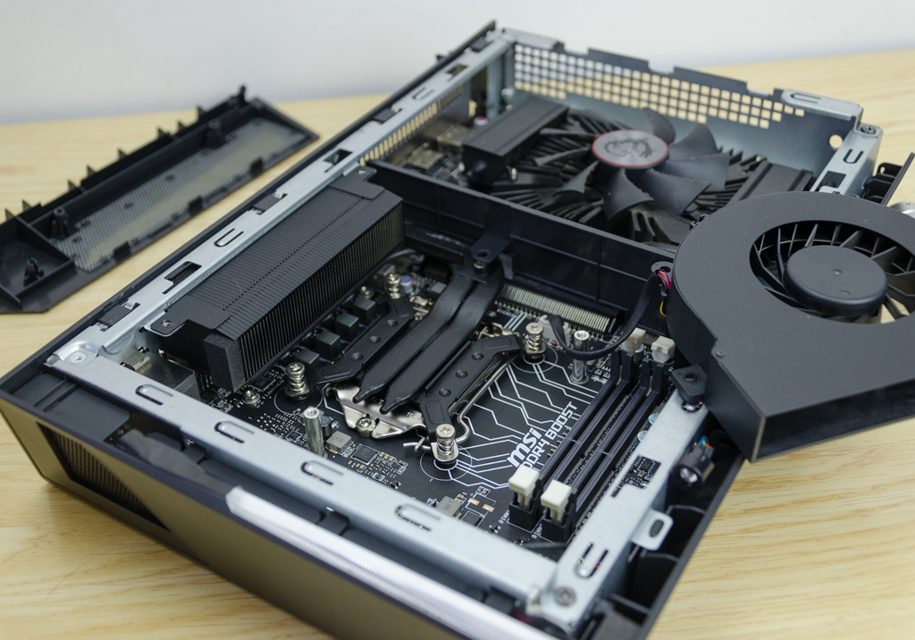 微星海皇戟3吃鸡测评,海皇戟3散热评测