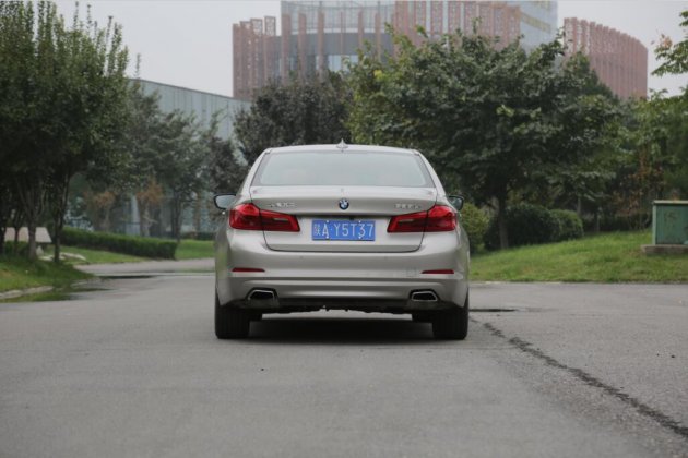 2018宝马528li上市特别版功能介绍,2018款宝马528li试驾视频
