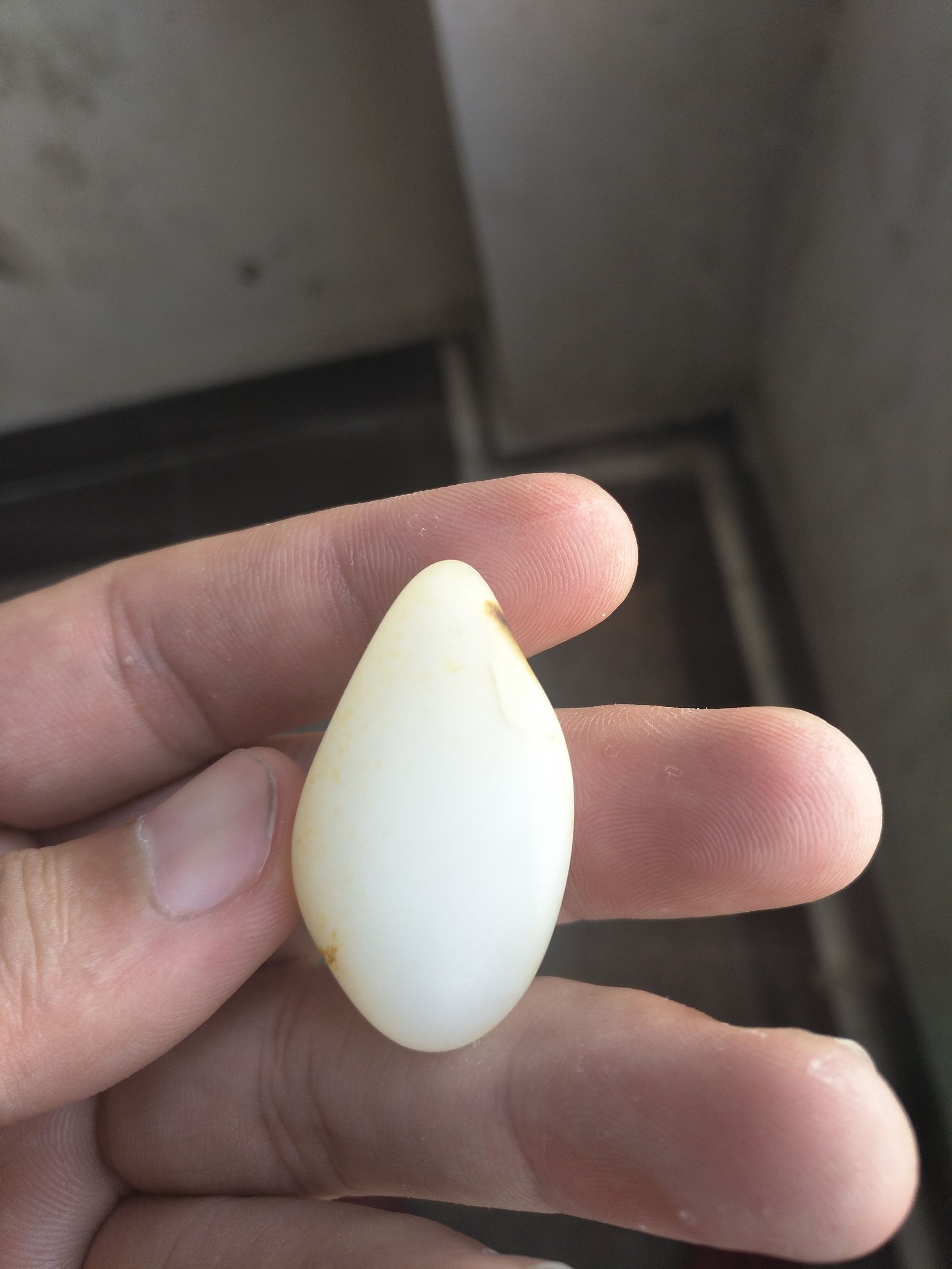 新疆和田玉羊脂籽料重29g,重7.51克玛瑙玉石多少钱