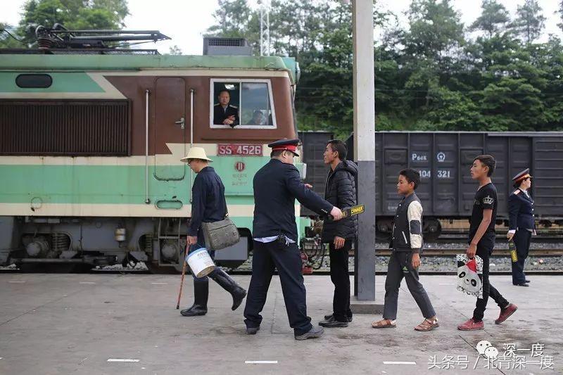 全国最便宜的火车票价,中国最豪华火车票价5万元