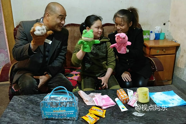 全国扶贫日校园卫生健康教育专题活动在富平受欢迎