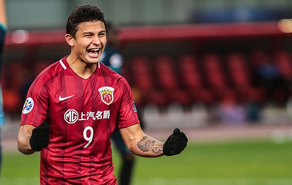 国足第一位归化球员,国足4大归化球员全部登场