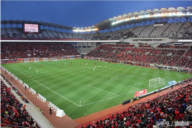 俱乐部都要建专业球场?看看日本J1联赛的球场,还是老实搞青训吧