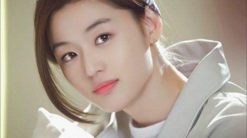 秀智同款口红小辣椒色,秀智安娜里的口红色号有哪些